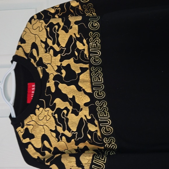 Vintage Men's Guess Sweatshirt - Picture 6 of 6